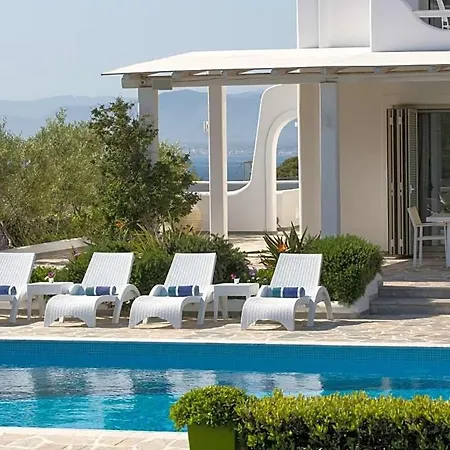 Skaloma Sleeps 20 Pool Air Con * بحيرة فولياغميني