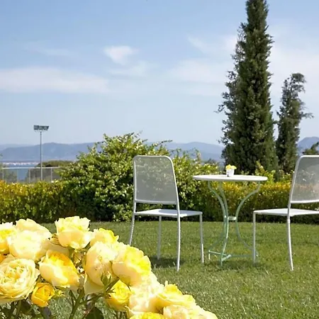 Skaloma Sleeps 20 Pool Air Con فيلة بحيرة فولياغميني