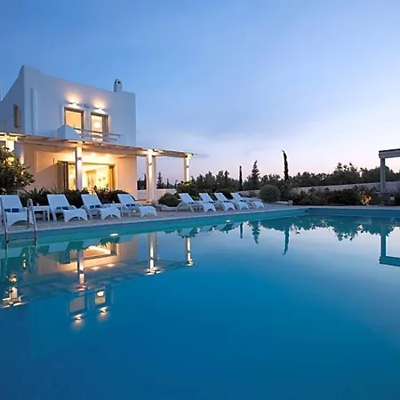 فيلة Skaloma Sleeps 20 Pool Air Con بحيرة فولياغميني