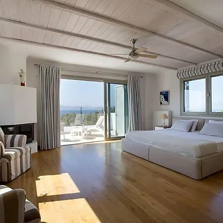 Skaloma Sleeps 20 Pool Air Con * بحيرة فولياغميني